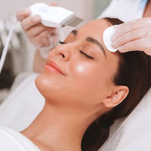 Skin Lightening & Glow Treatments in Sri Ganganagar